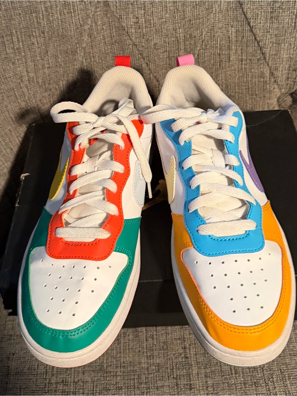Nike Colorblock Low-Top Sneakers - Multi
